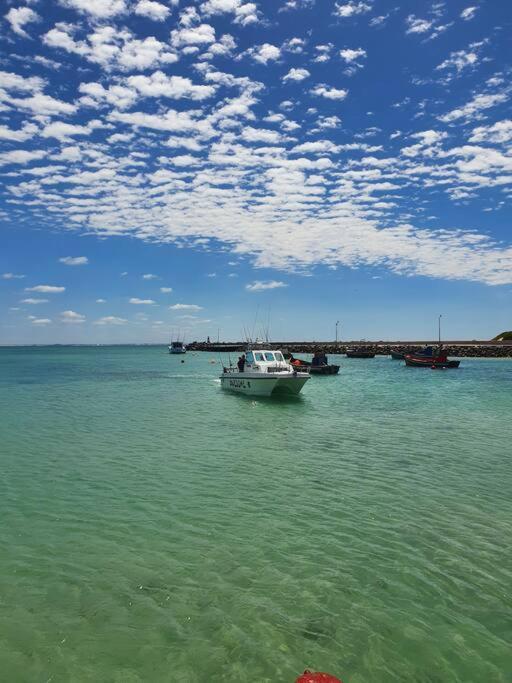 Southern Most Tip Of Africa Apartment With Sea Views Agulhas Bagian luar foto